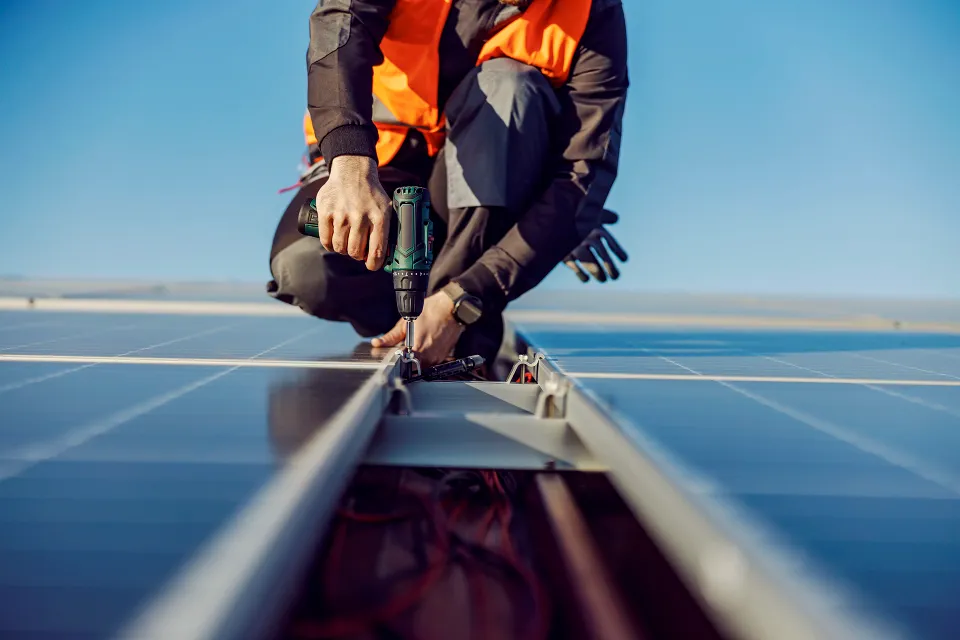 Dépannage panneaux photovoltaïques : A2C Énergies