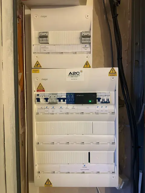Installation Solaire à Jons (69) : Une Centrale de 3 kWc en Autoconsommation