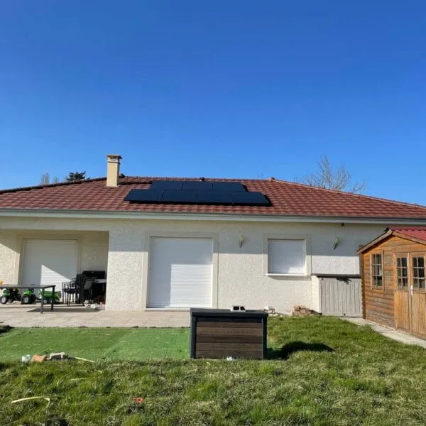Panneaux photovoltaïque sur un toit
