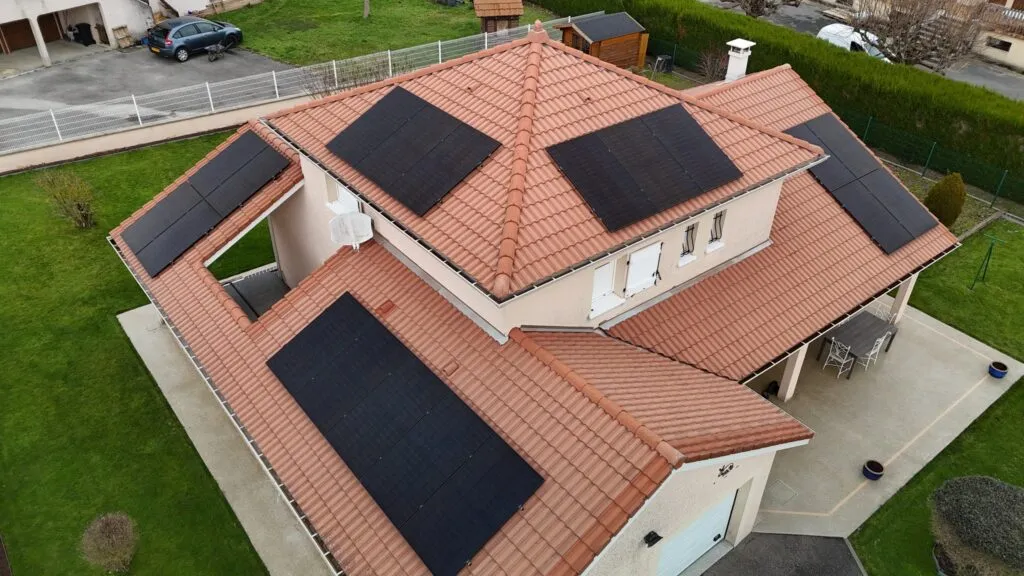 Centrale Photovoltaïque de 9.5 kWc à Eclose-Badinières