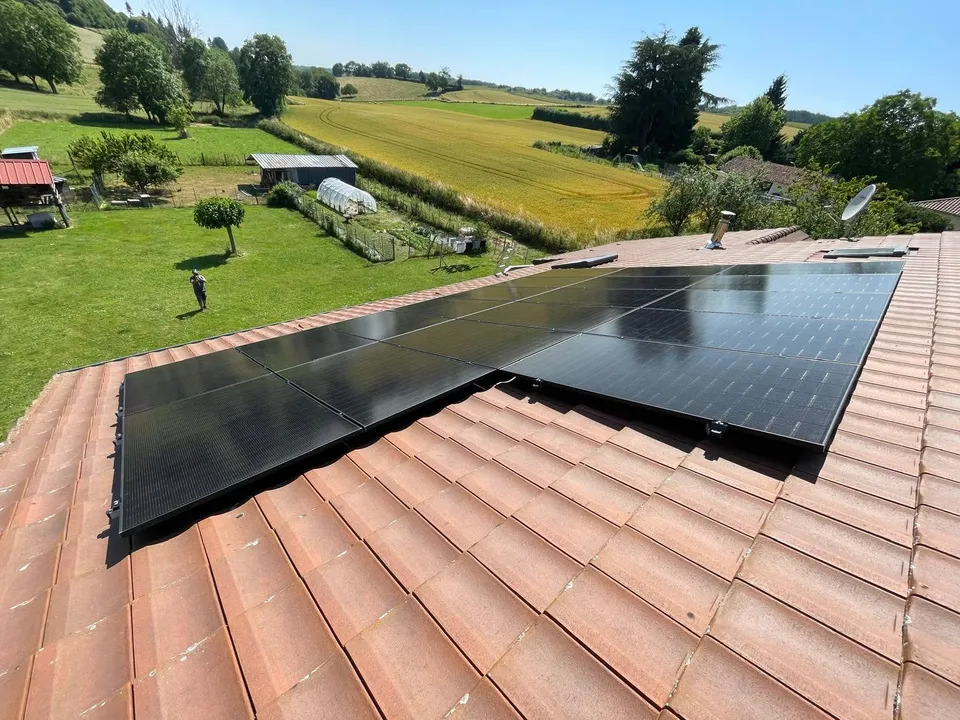 Installation panneaux photovoltaïque à St-Didier-de-Bizonnes