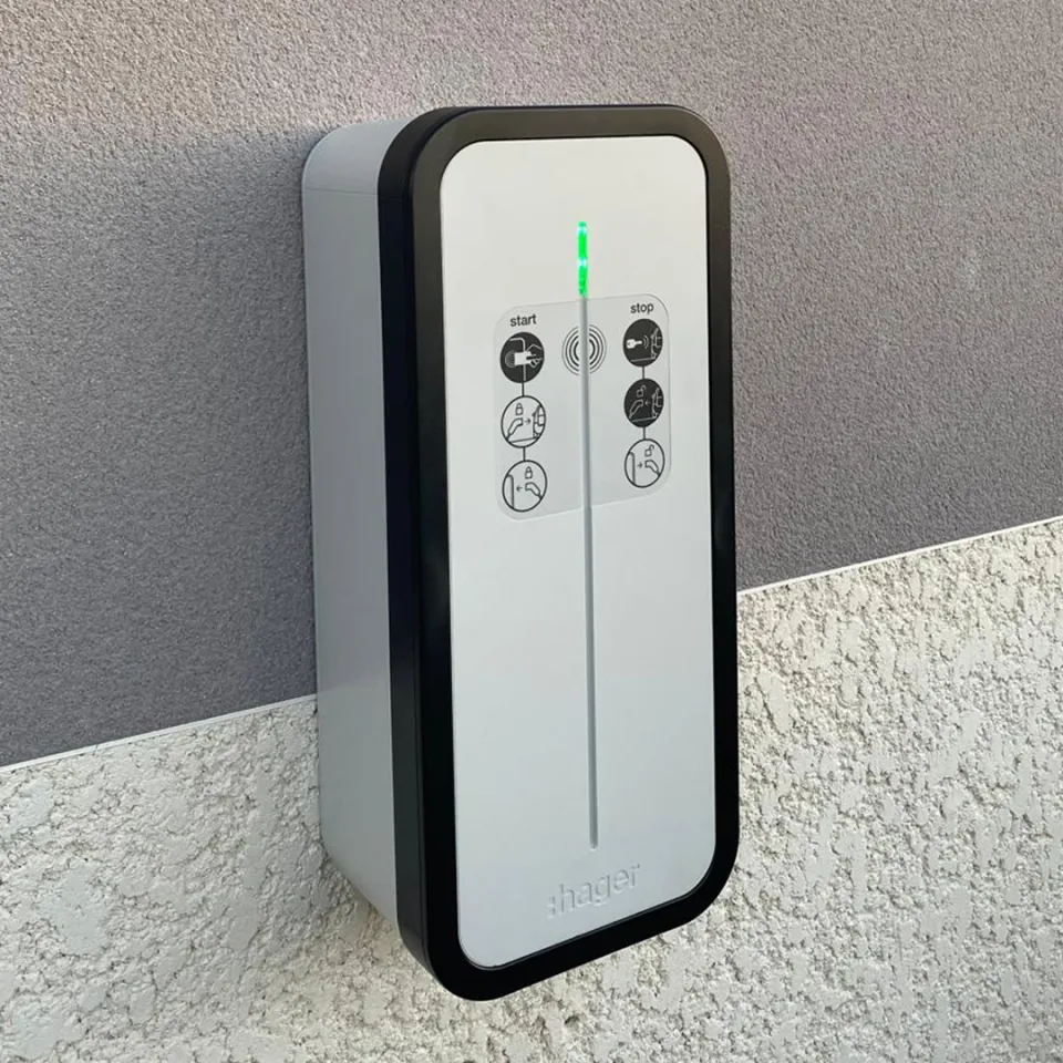 Installation d'une borne de recharge HAGER 22 kW Tetra