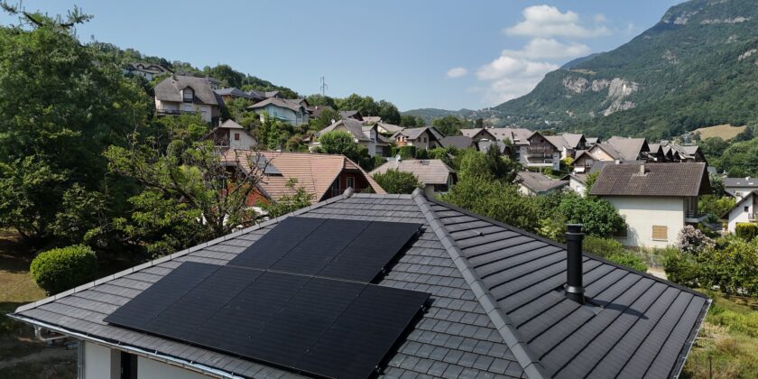 Installation photovoltaïque à Bassens (Savoie) : une centrale solaire performante en double exposition